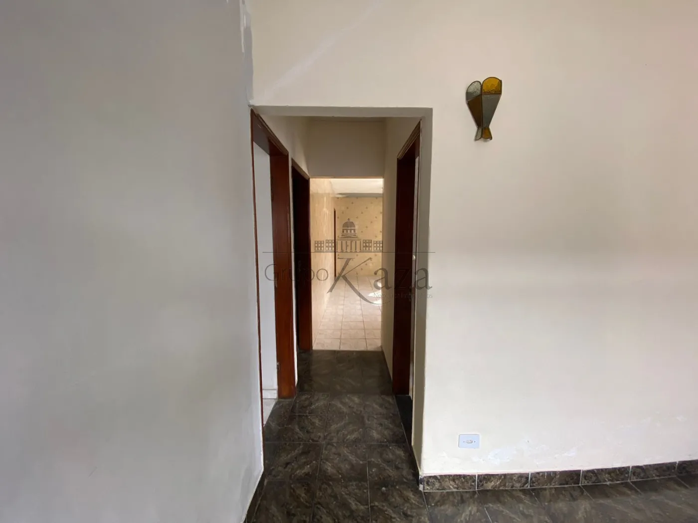 Foto 3 de Casa Padrão em Jardim Ismênia, São José dos Campos - imagem 3
