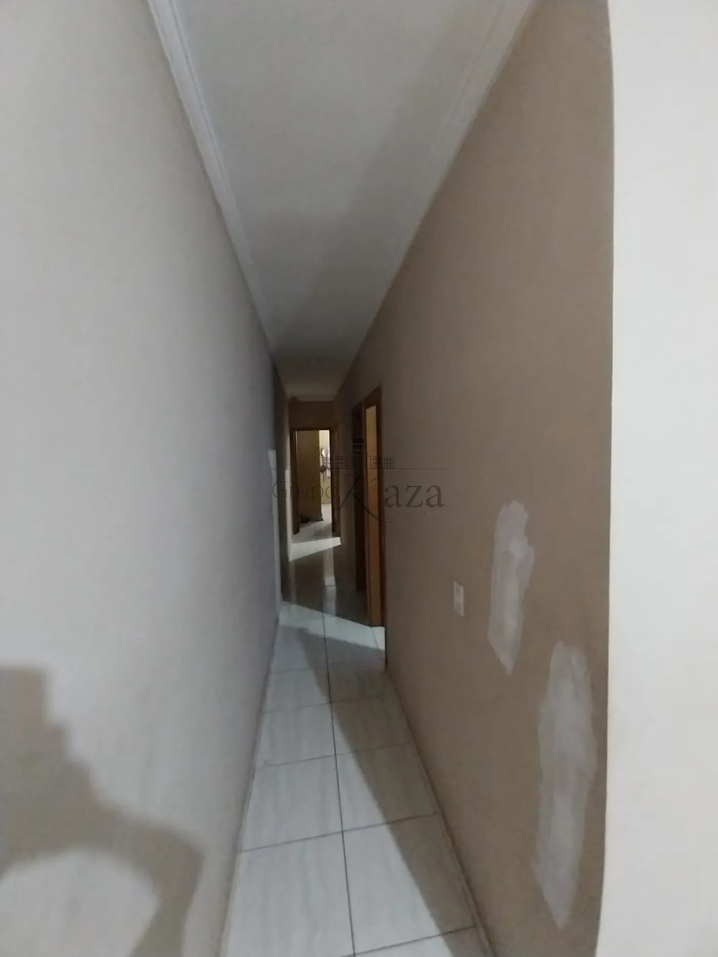 Foto 2 de Casa Padrão em Jardim Colonial, São José dos Campos - imagem 2