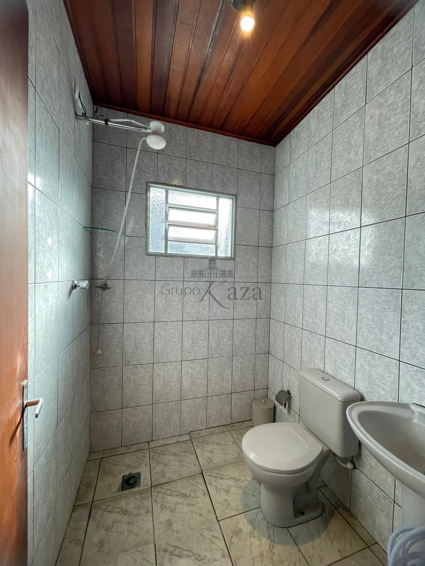 Foto 19 de Casa Padrão em Jardim Marcondes, Jacareí - imagem 19