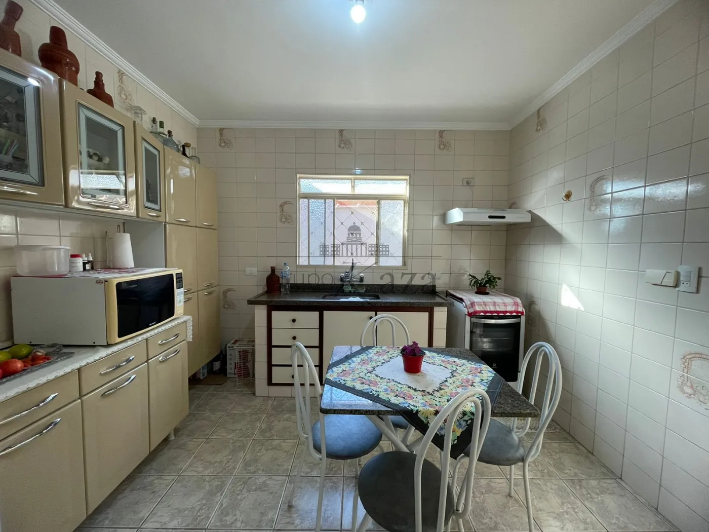 Foto 6 de Casa Padrão em Jardim Marcondes, Jacareí - imagem 6