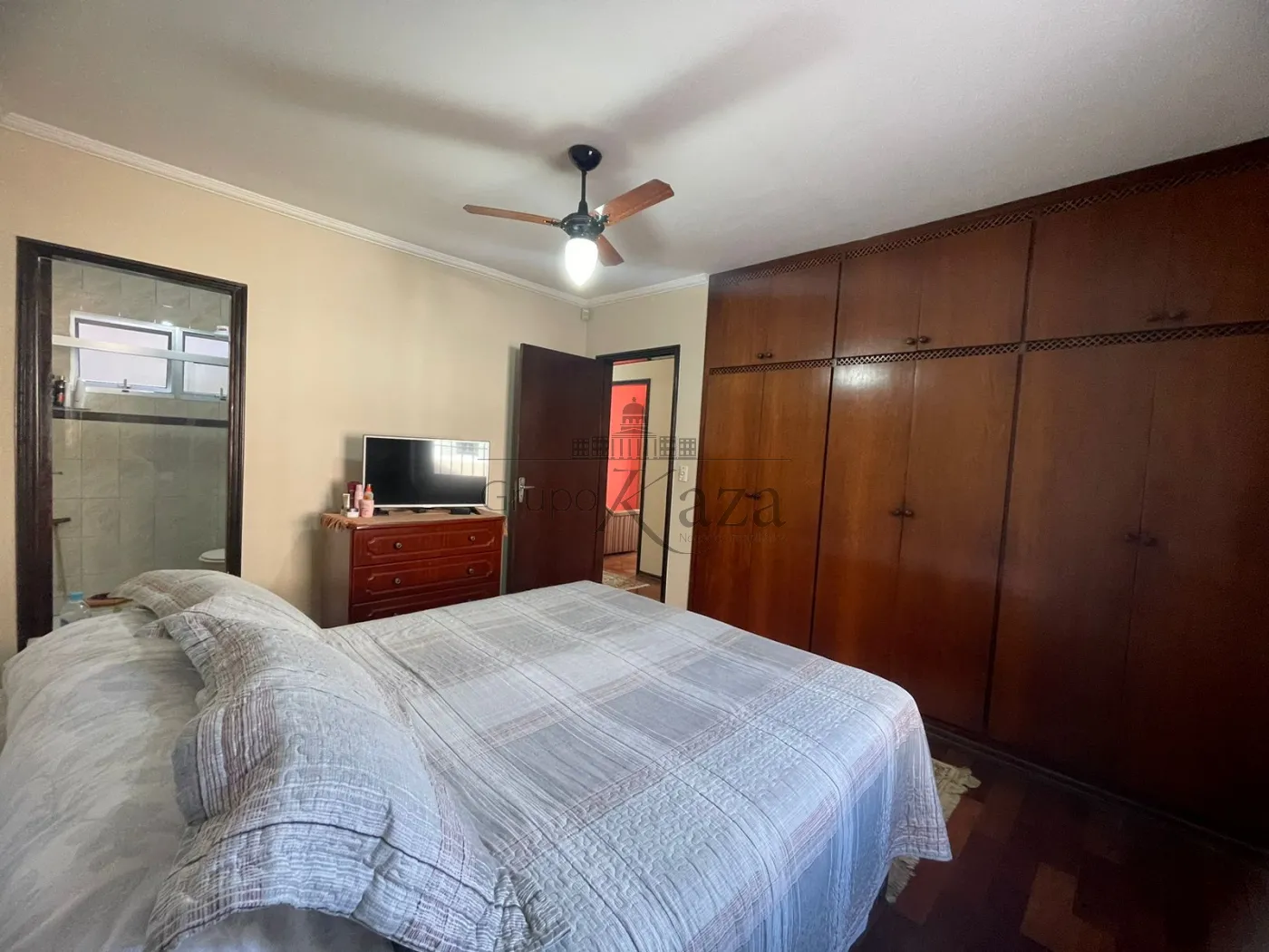 Foto 12 de Casa Padrão em Jardim Marcondes, Jacareí - imagem 12