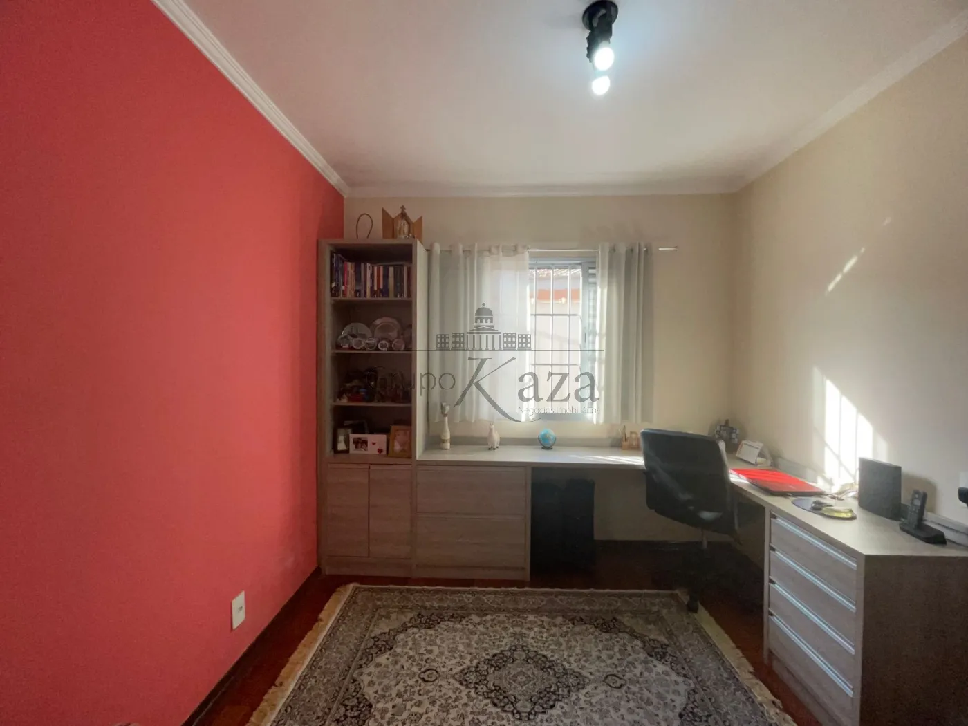 Foto 17 de Casa Padrão em Jardim Marcondes, Jacareí - imagem 17