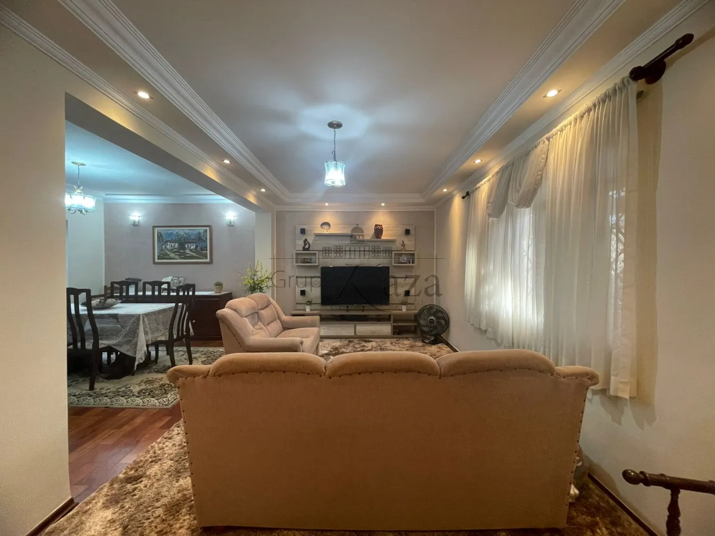 Foto 2 de Casa Padrão em Jardim Marcondes, Jacareí - imagem 2