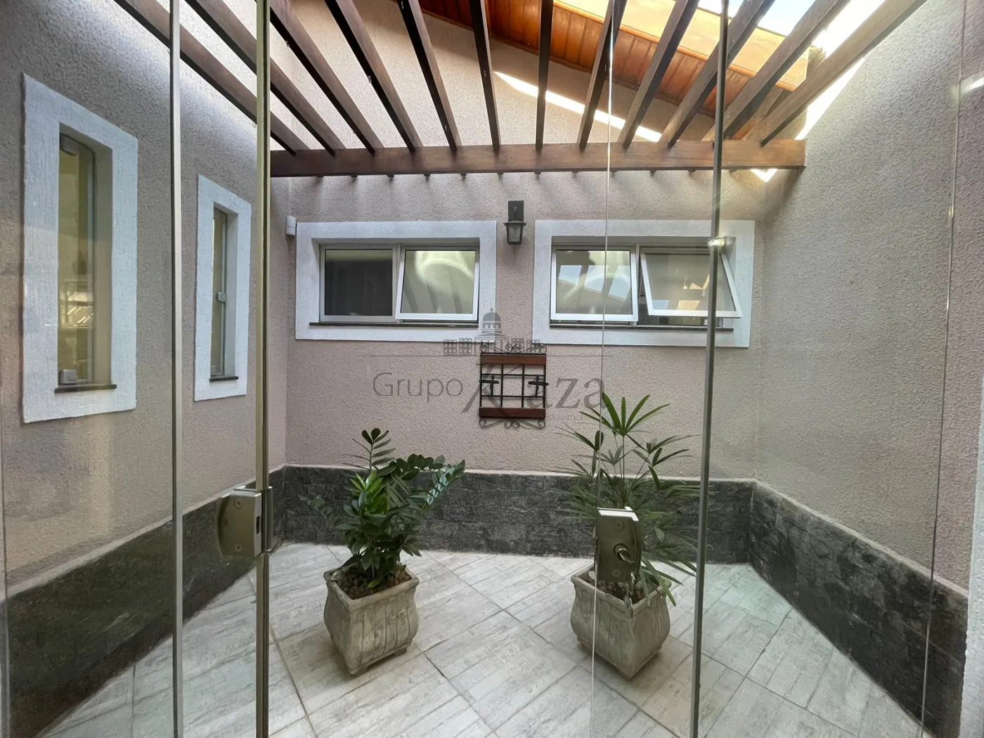 Foto 25 de Casa Padrão em Jardim Marcondes, Jacareí - imagem 25