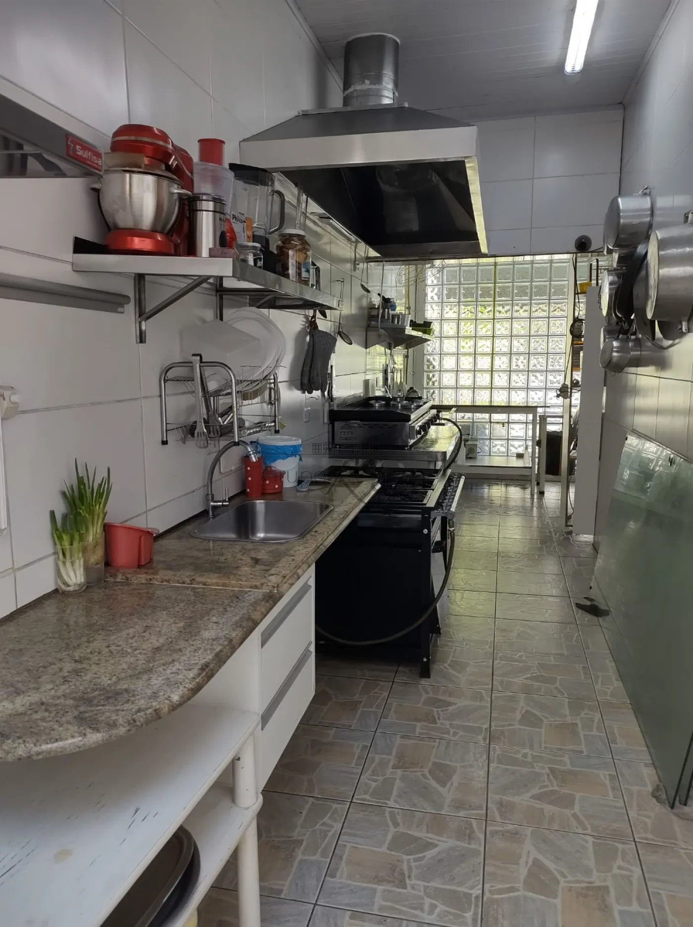 Foto 23 de Comercial Loja em Jardim Porto Novo, Caraguatatuba - imagem 23