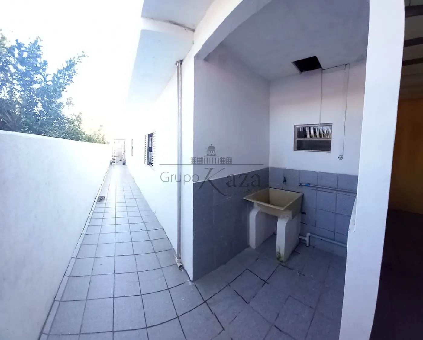 Foto 16 de Casa Padrão em Vila Tesouro, São José dos Campos - imagem 16