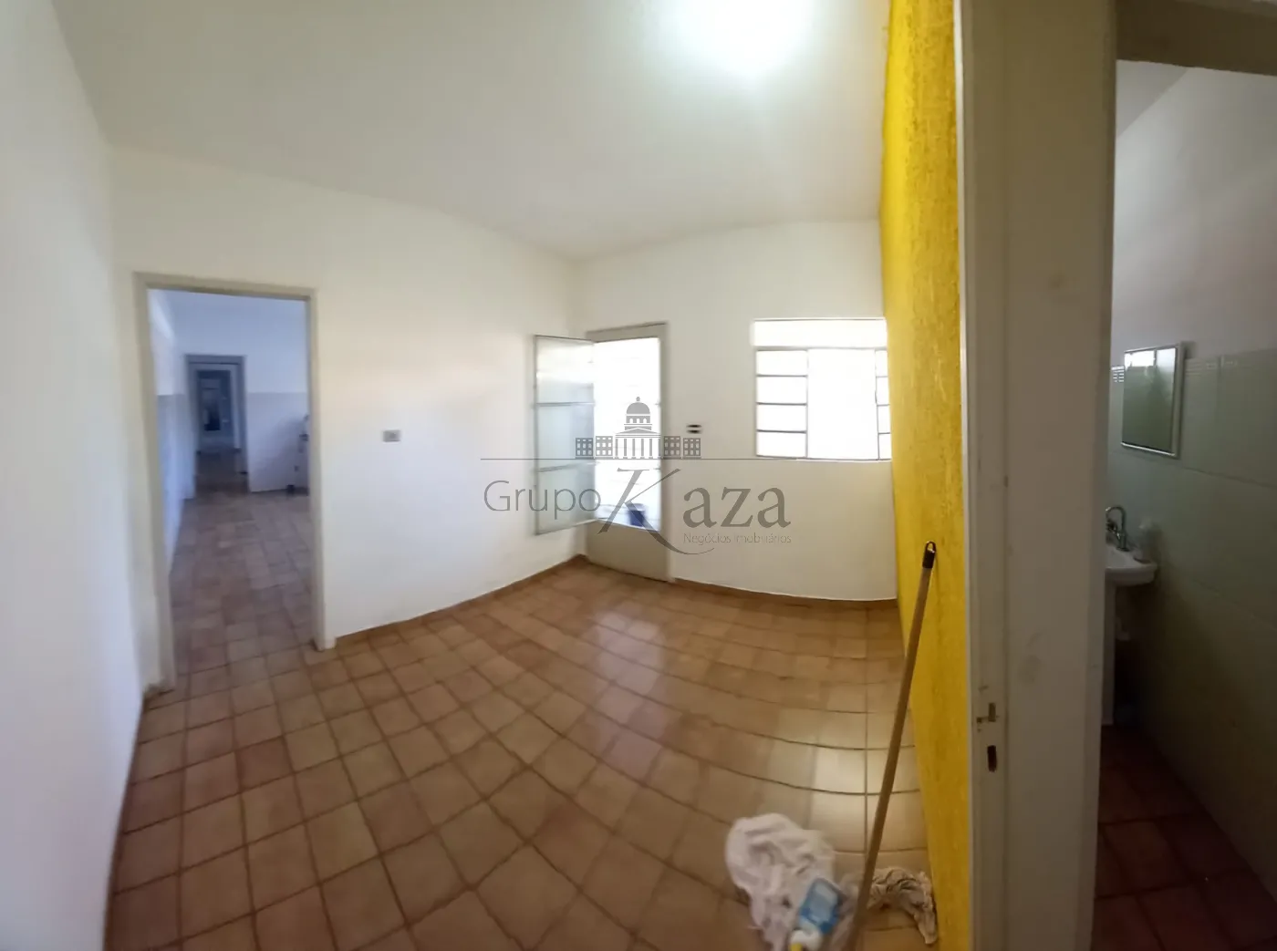 Foto 15 de Casa Padrão em Vila Tesouro, São José dos Campos - imagem 15