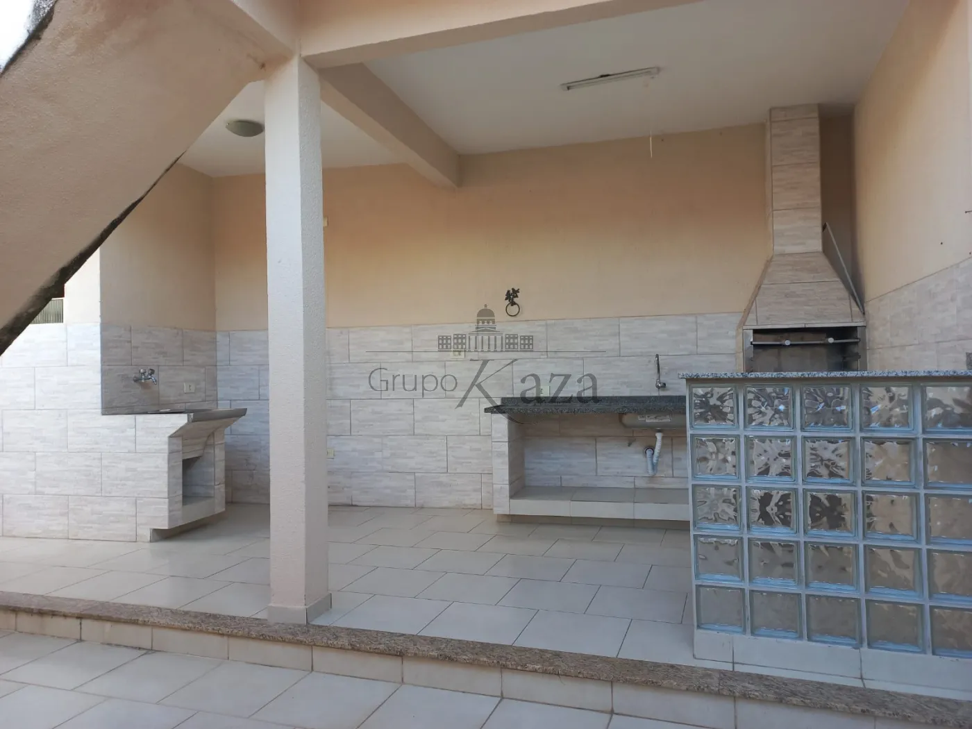 Foto 20 de Casa Padrão em Jardim Siesta, Jacareí - imagem 20