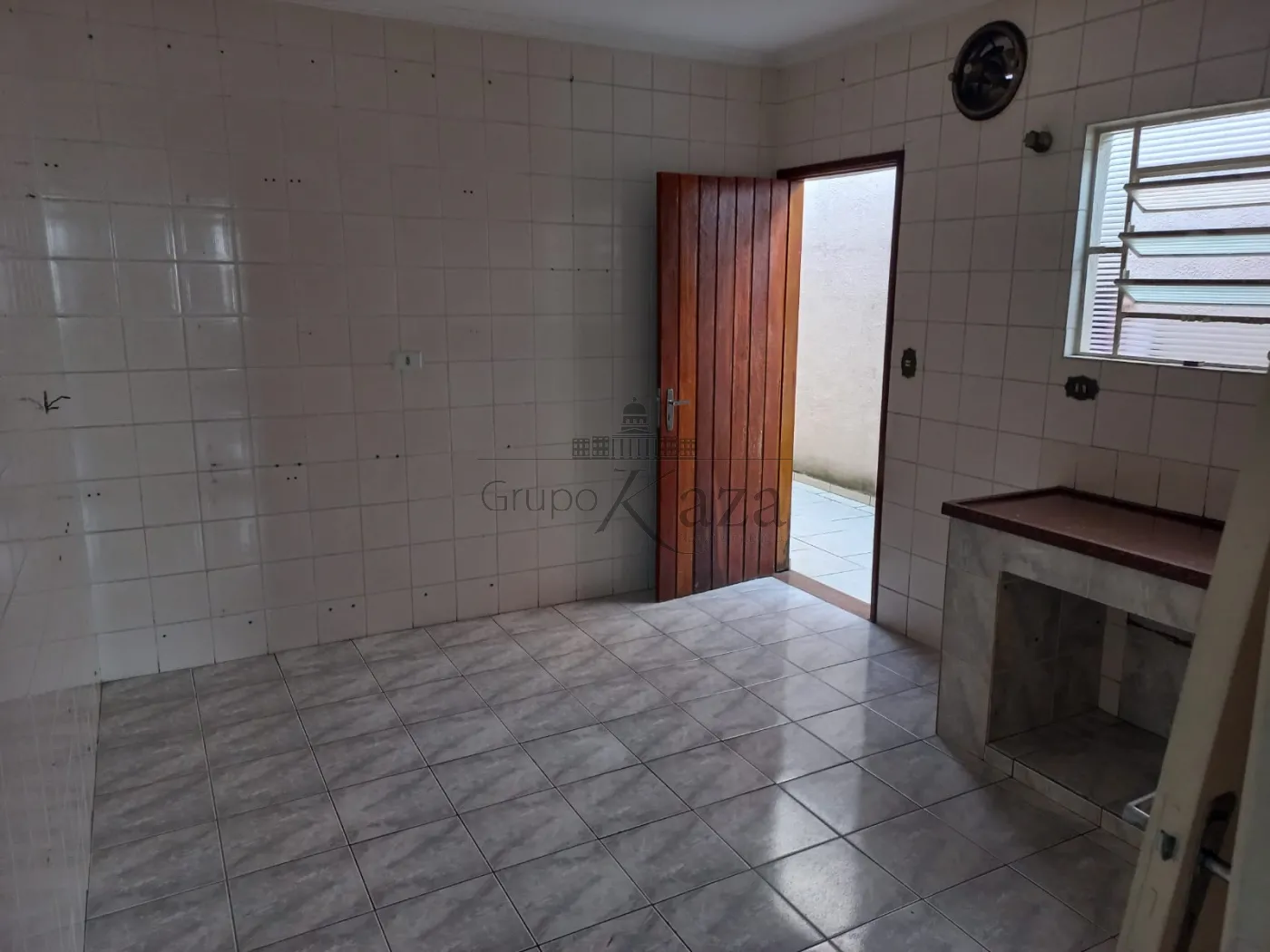 Foto 6 de Casa Padrão em Jardim Siesta, Jacareí - imagem 6