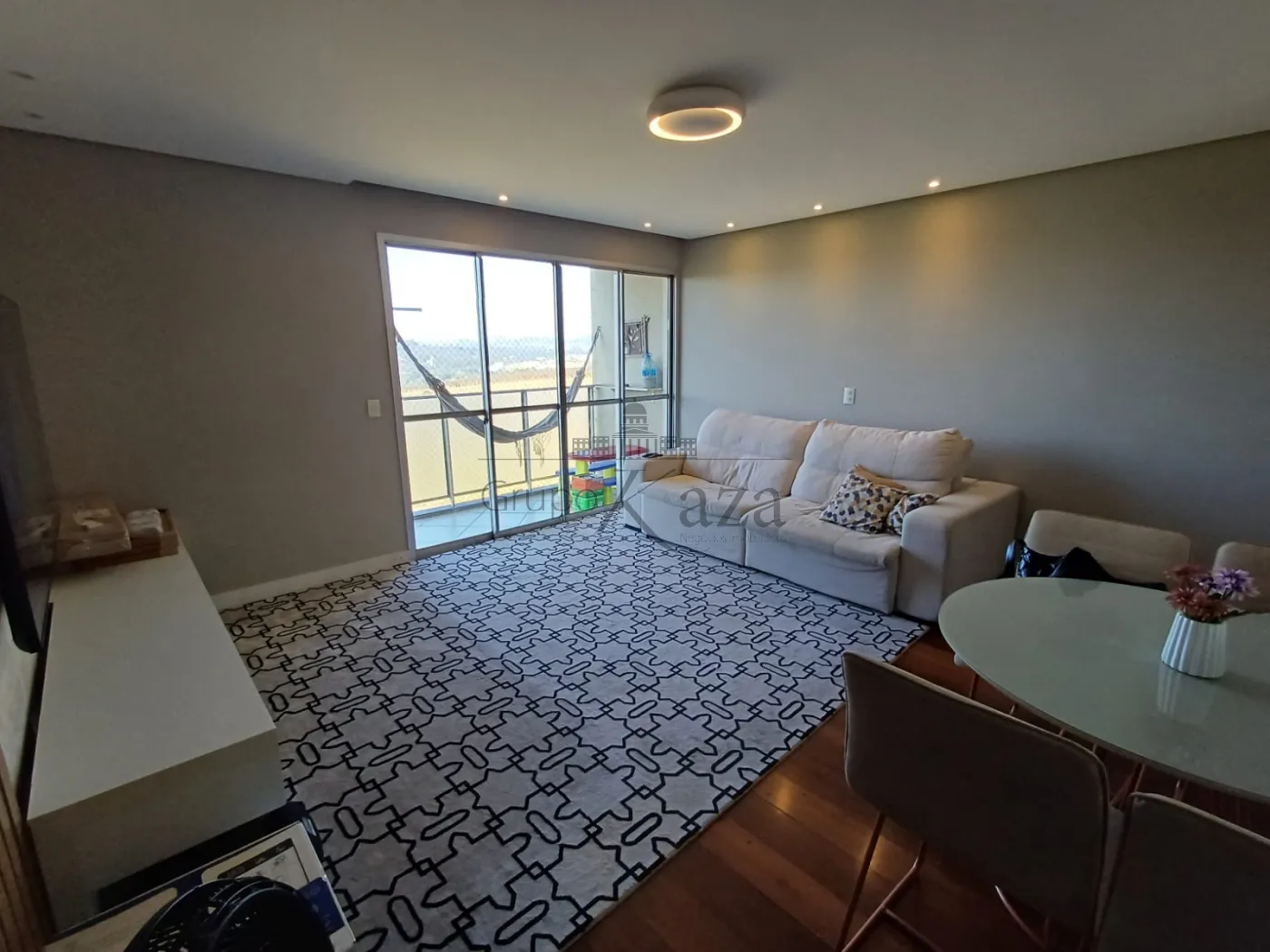 Foto 3 de Apartamento Padrão em Jardim Estoril, São José dos Campos - imagem 3