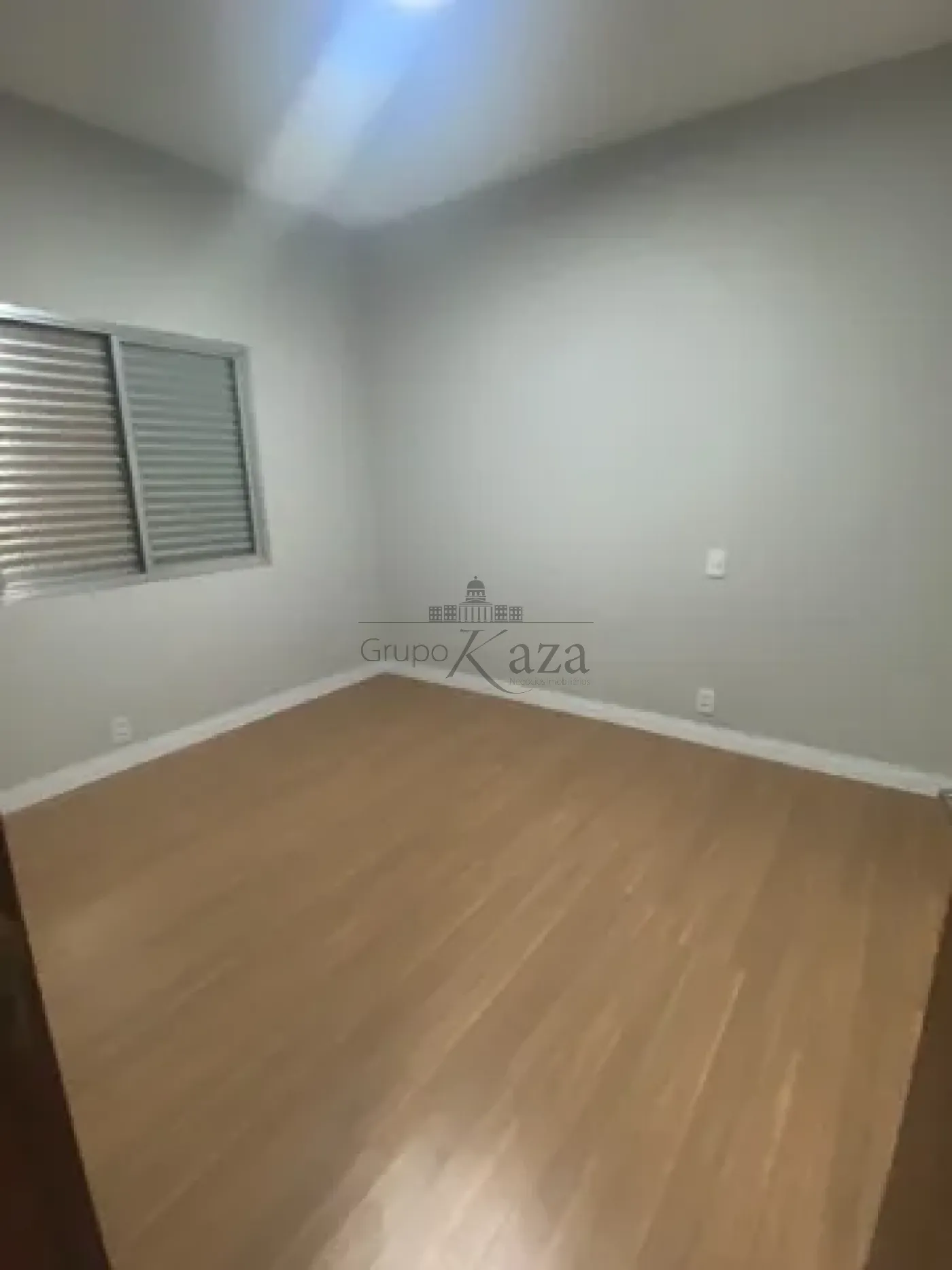 Foto 13 de Casa Padrão em Jardim Santa Maria, Jacareí - imagem 13