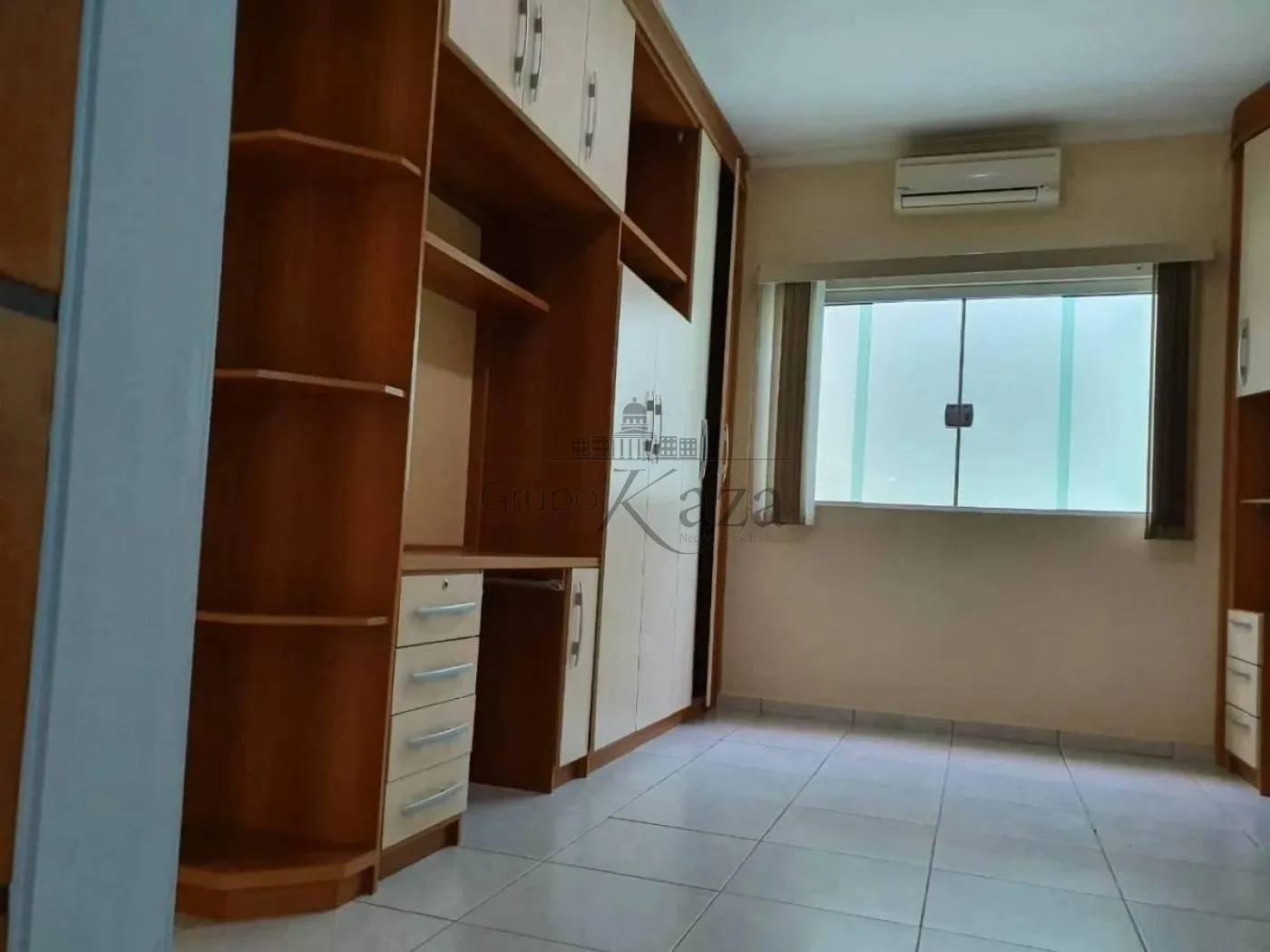 Foto 12 de Casa Padrão em Residencial Tatetuba, São José dos Campos - imagem 12