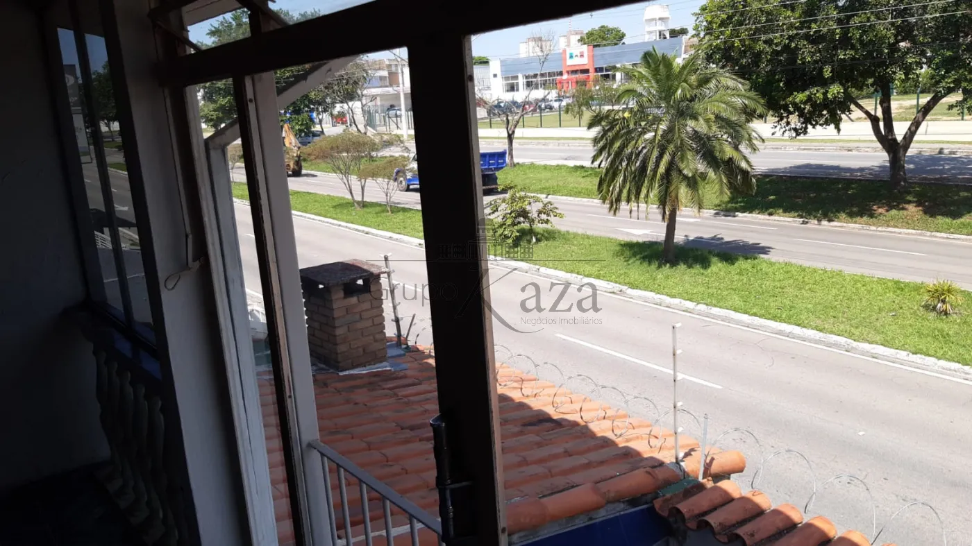 Foto 24 de Casa Sobrado em Parque Brasil, Jacareí - imagem 24