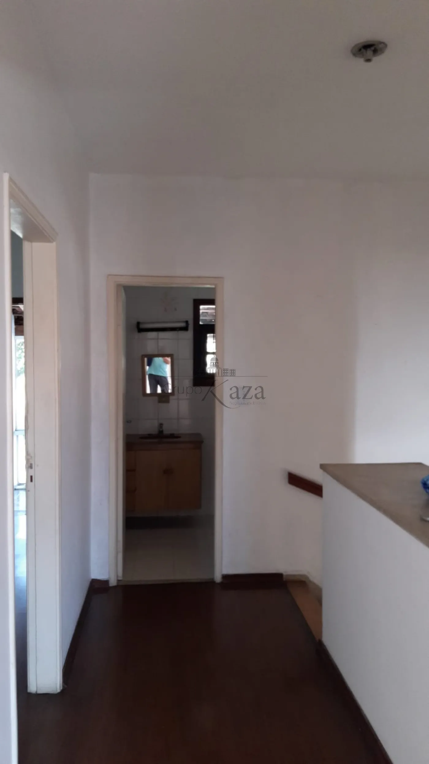 Foto 23 de Casa Sobrado em Parque Brasil, Jacareí - imagem 23