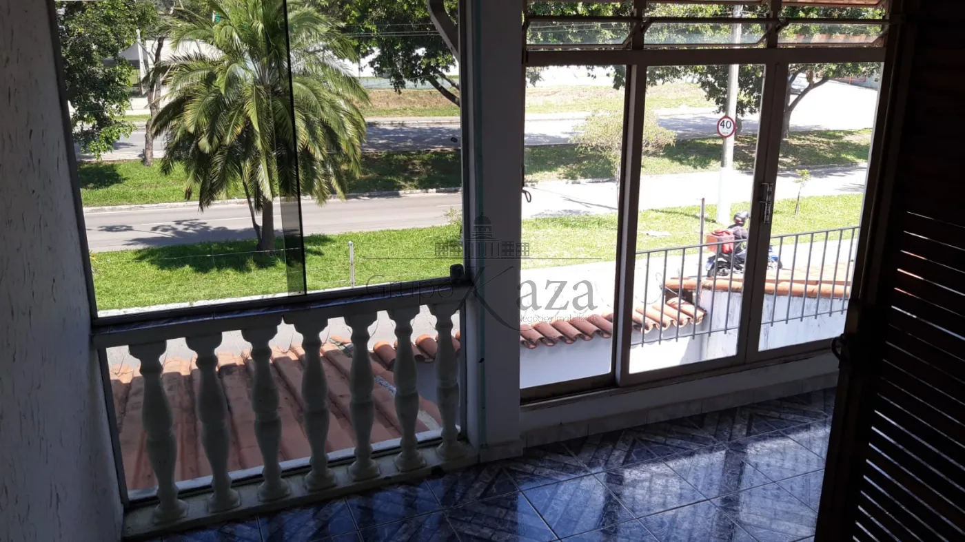 Foto 25 de Casa Sobrado em Parque Brasil, Jacareí - imagem 25