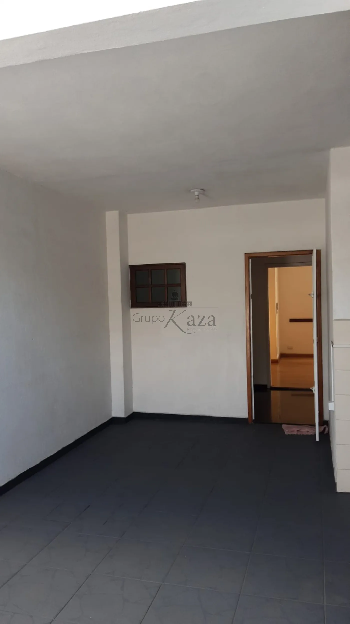 Foto 28 de Casa Sobrado em Parque Brasil, Jacareí - imagem 28