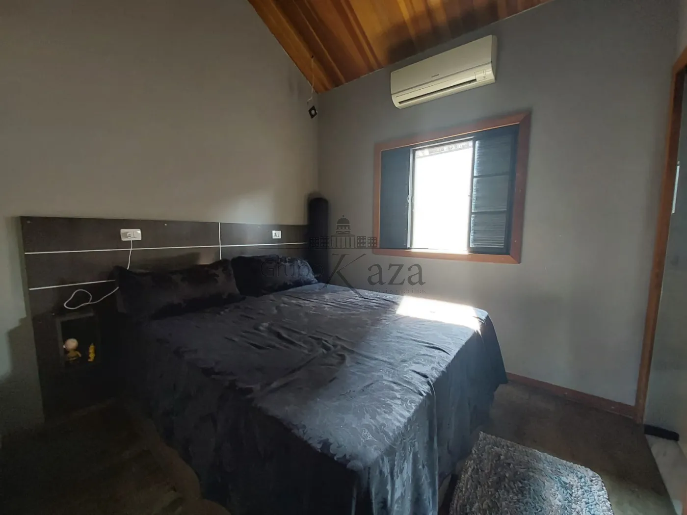 Foto 21 de Casa Padrão em Parque Industrial, São José dos Campos - imagem 21