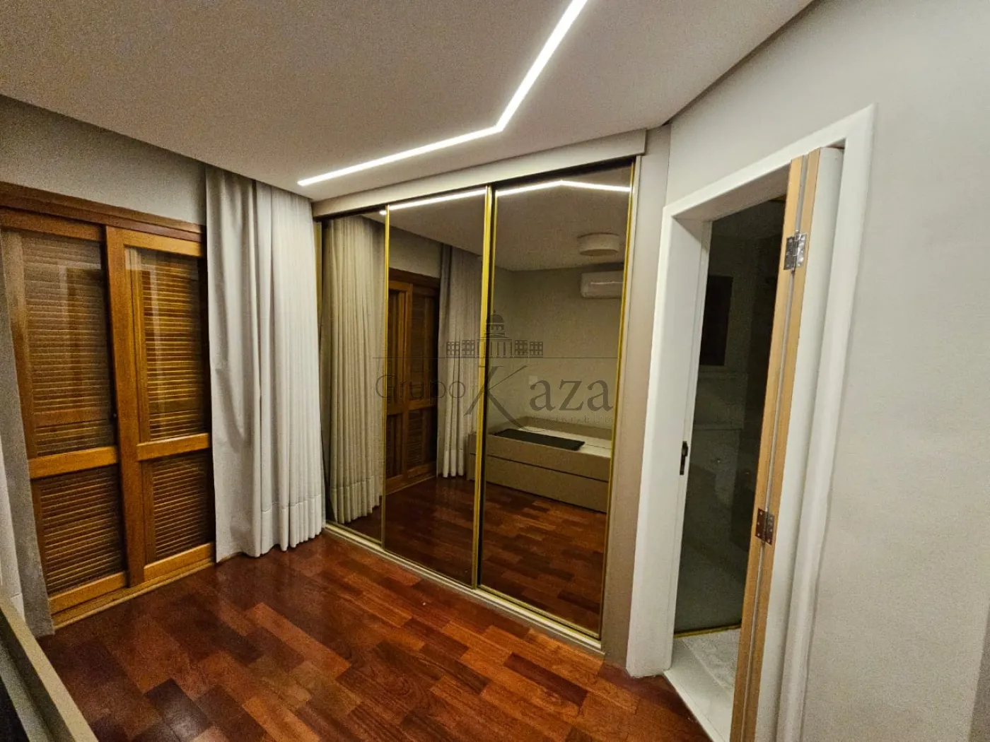 Foto 17 de Casa Condomínio em Jardim Aquarius, São José dos Campos - imagem 17