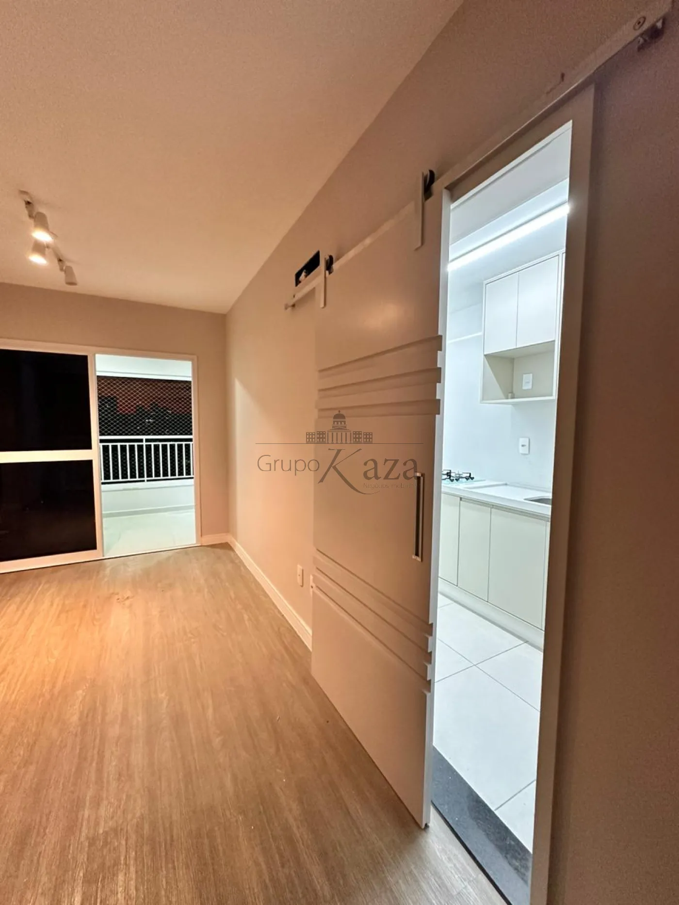 Foto 2 de Apartamento Padrão em Jardim Oswaldo Cruz, São José dos Campos - imagem 2