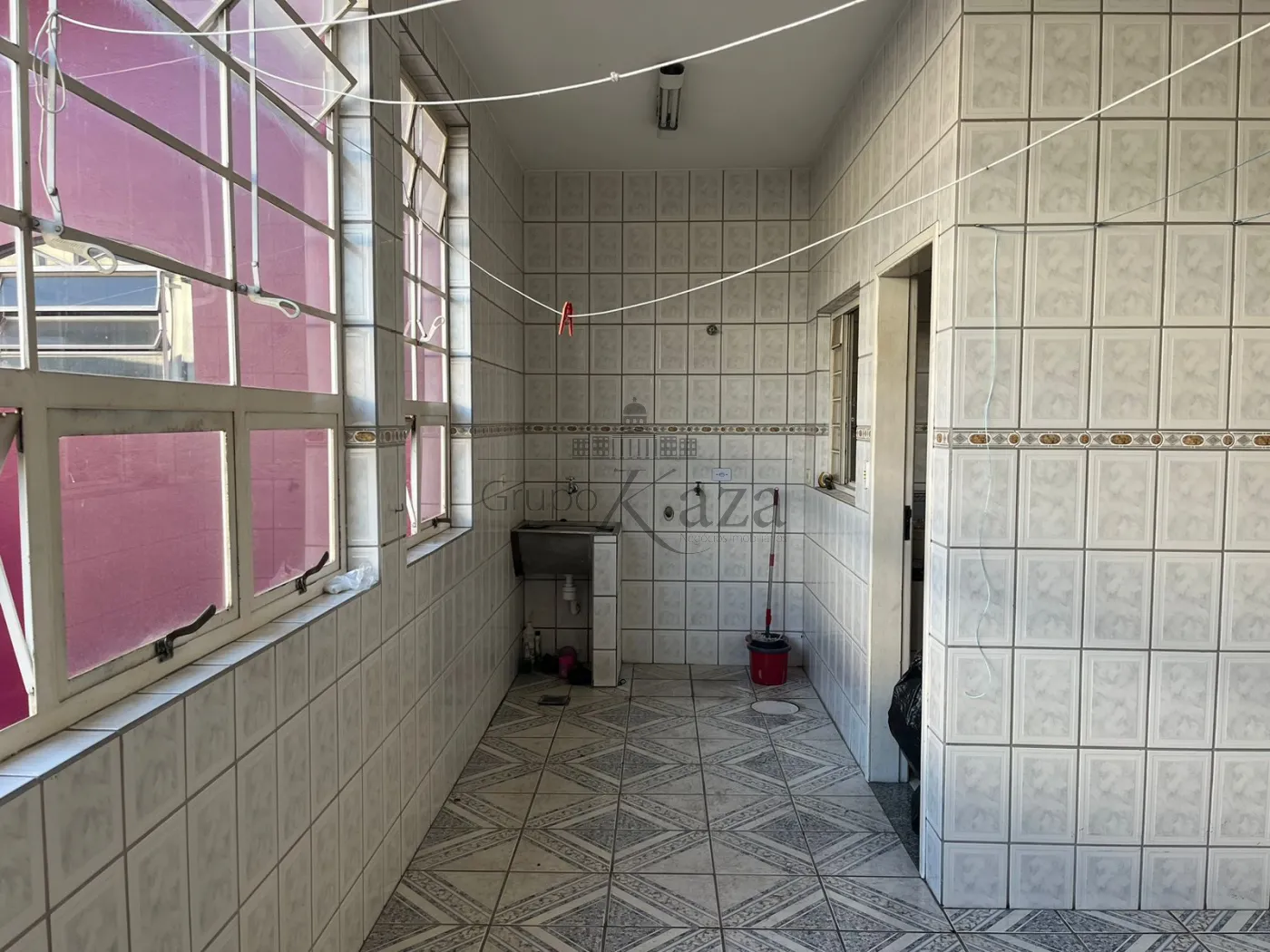 Foto 4 de Casa Sobreloja em Parque Santo Antônio, Jacareí - imagem 4