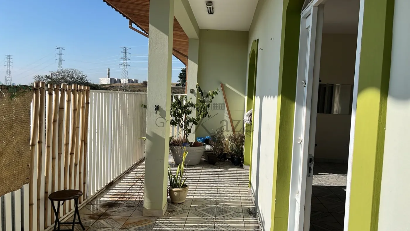 Foto 14 de Casa Sobreloja em Parque Santo Antônio, Jacareí - imagem 14