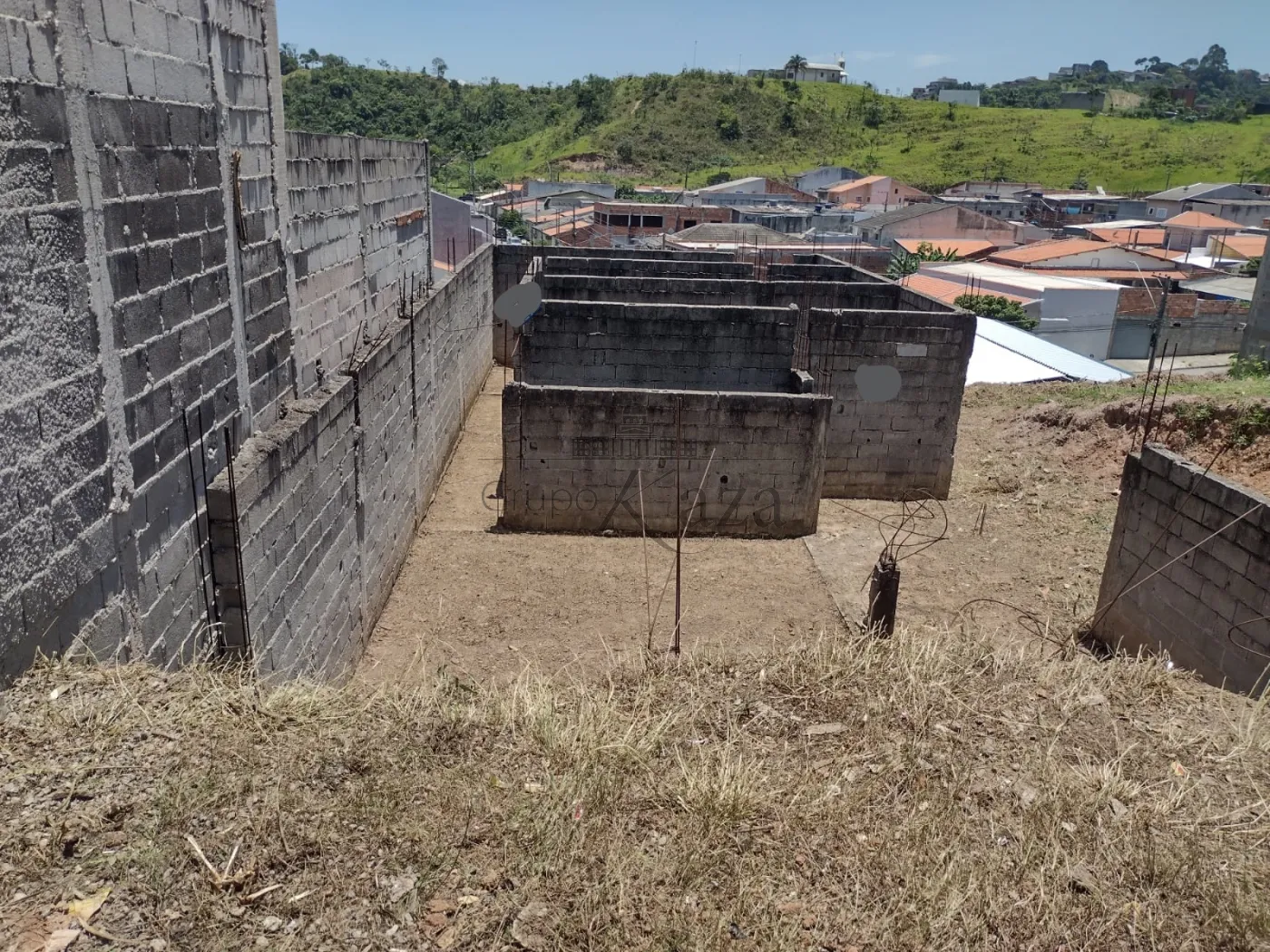 Foto 8 de Casa Padrão em Loteamento Santa Edwiges, São José dos Campos - imagem 8