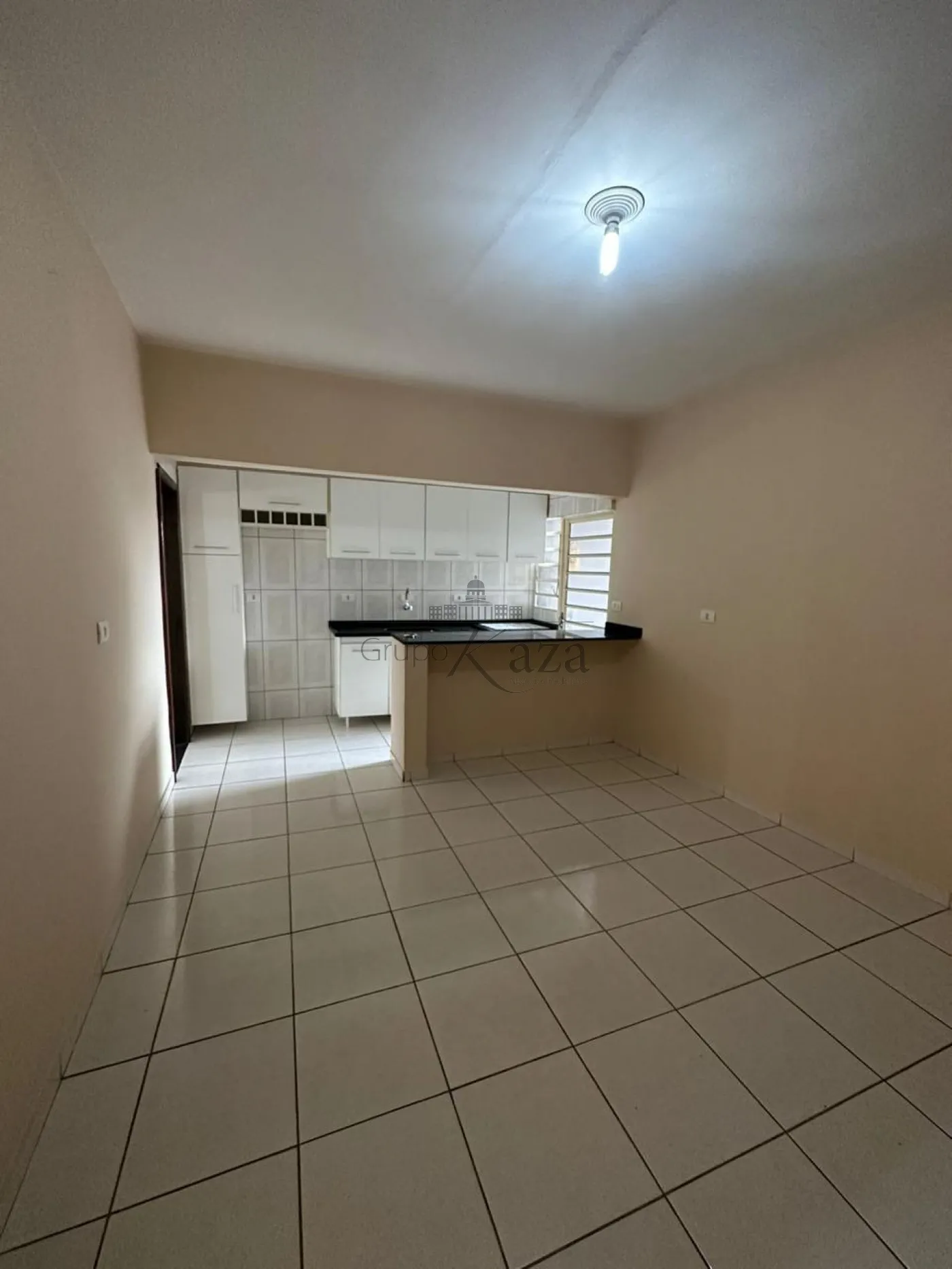 Foto 1 de Casa Padrão em Vila Aprazível, Jacareí - imagem 1