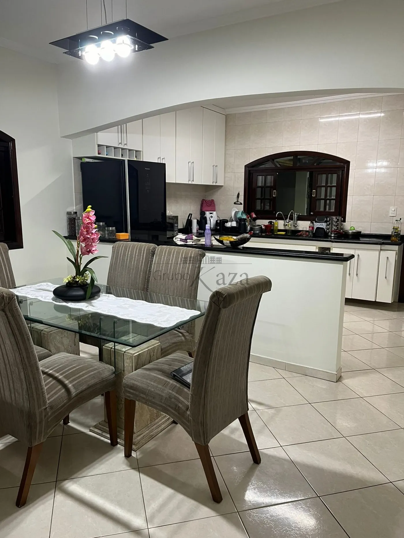 Foto 2 de Casa Padrão em Residencial Bosque dos Ipês, São José dos Campos - imagem 2