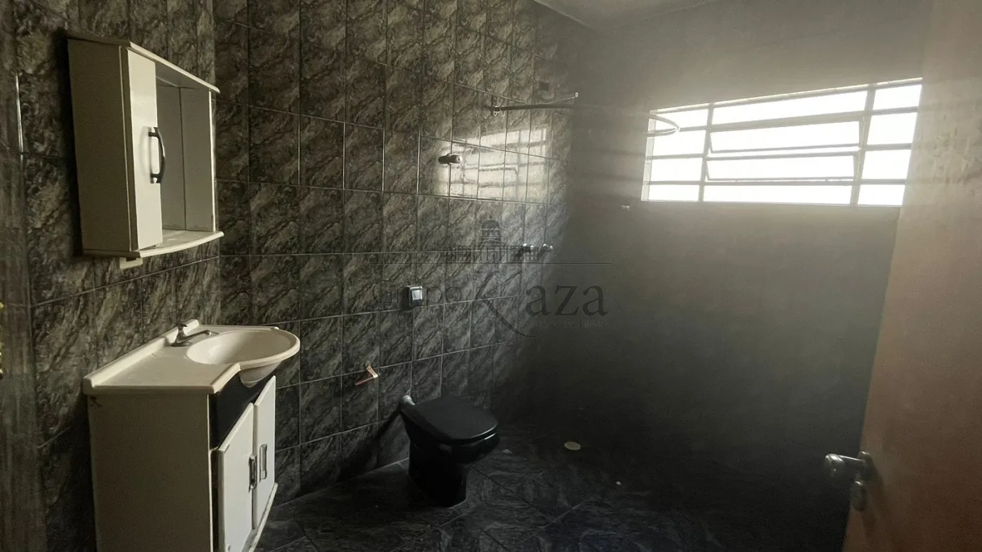 Foto 3 de Casa Padrão em Jardim Colonia, Jacareí - imagem 3