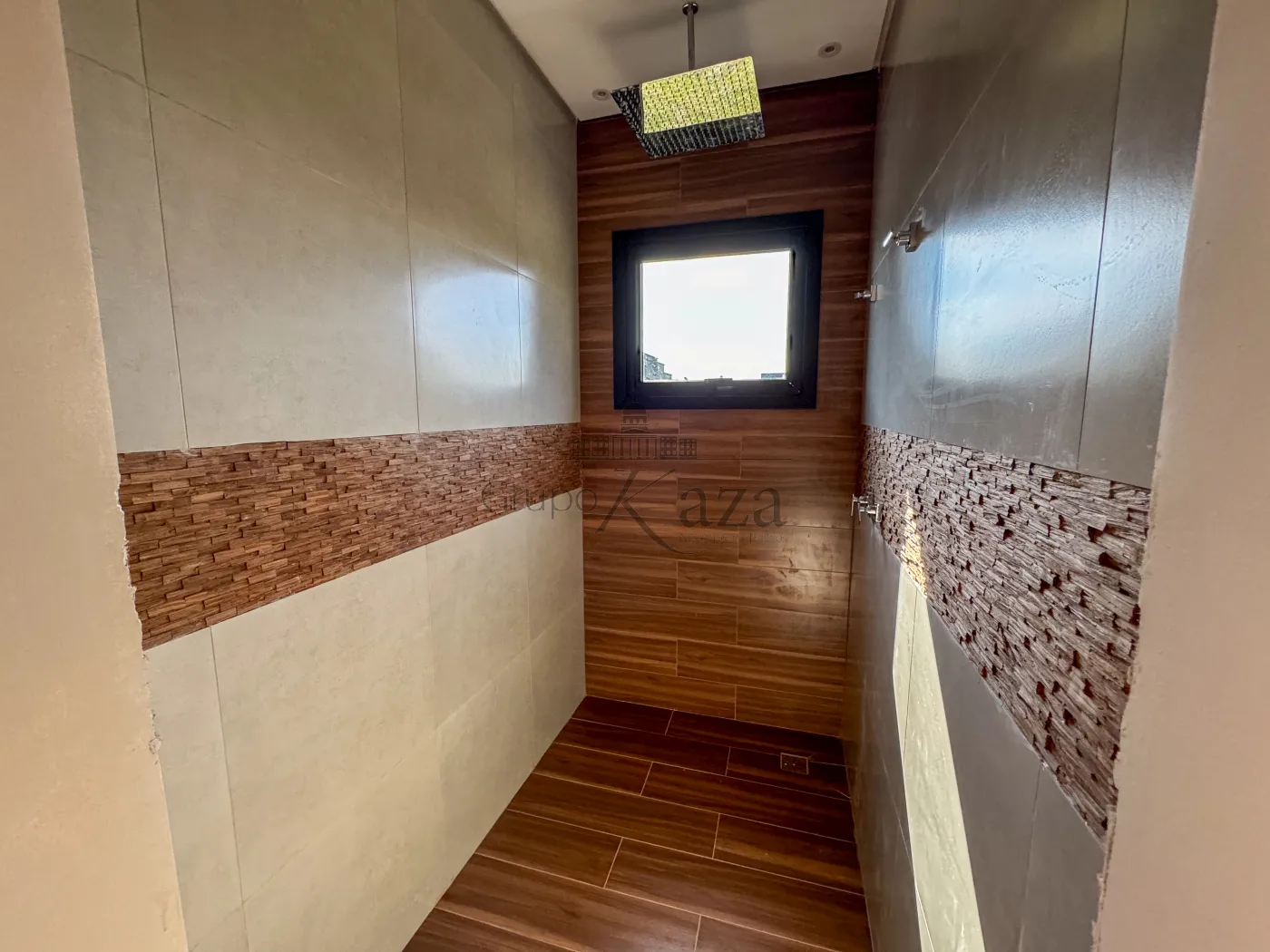 Foto 17 de Casa Condomínio em Jardim do Golfe, São José dos Campos - imagem 17