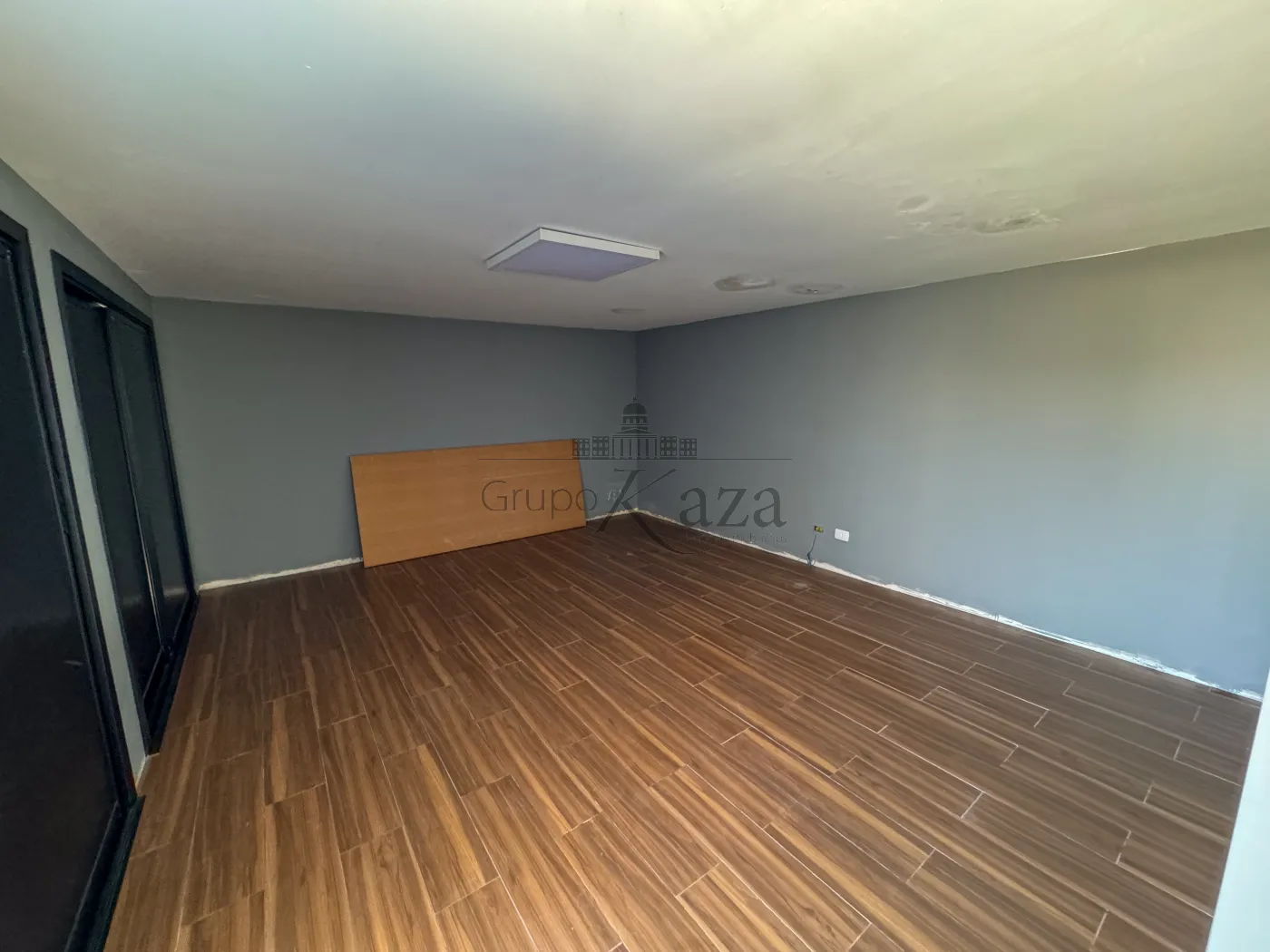 Foto 20 de Casa Condomínio em Jardim do Golfe, São José dos Campos - imagem 20