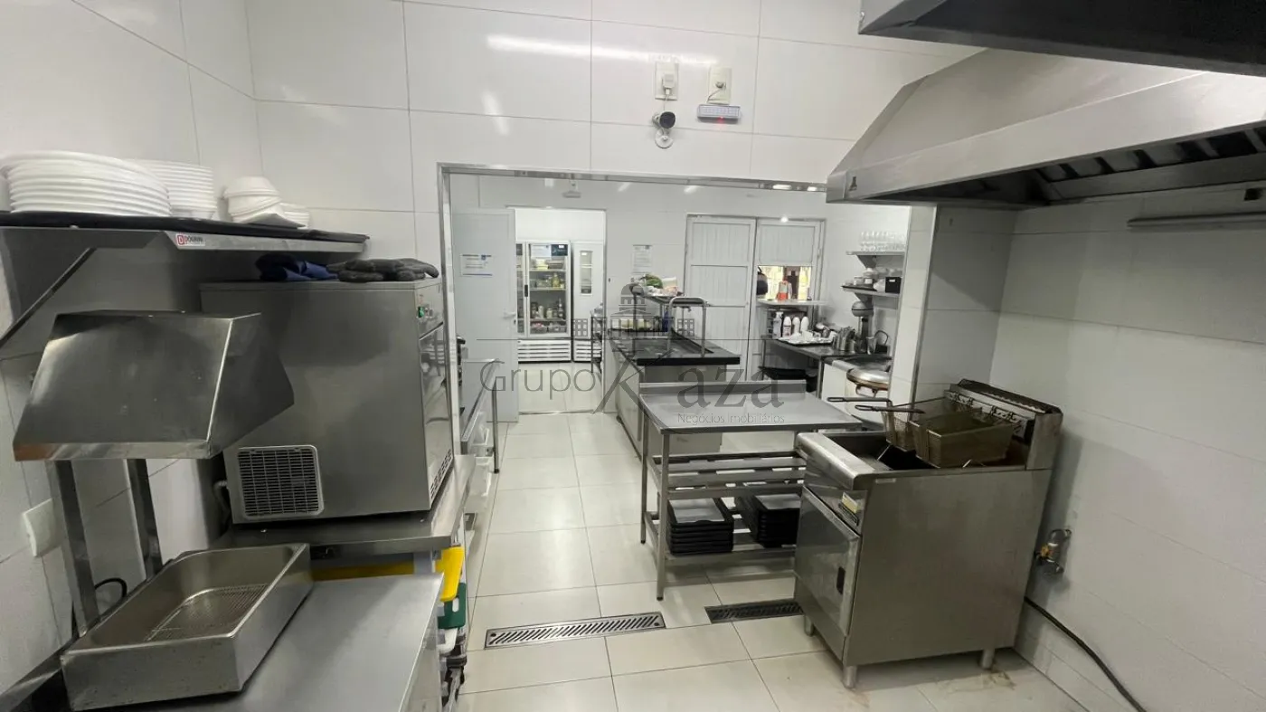 Foto 16 de Comercial Ponto Comercial em Jardim América, São José dos Campos - imagem 16