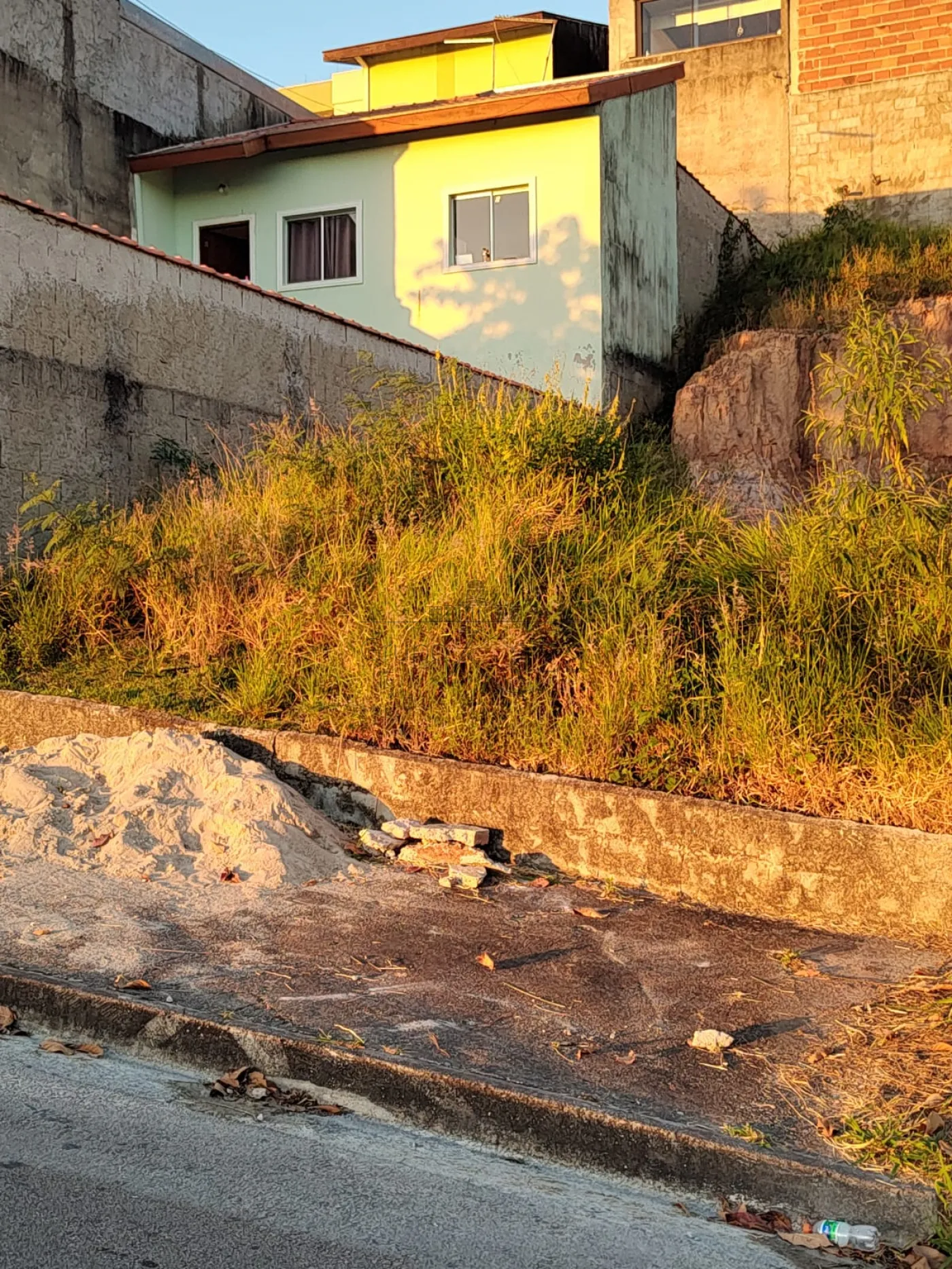 Foto 2 de Terreno Padrão em Jardim dos Bandeirantes, São José dos Campos - imagem 2