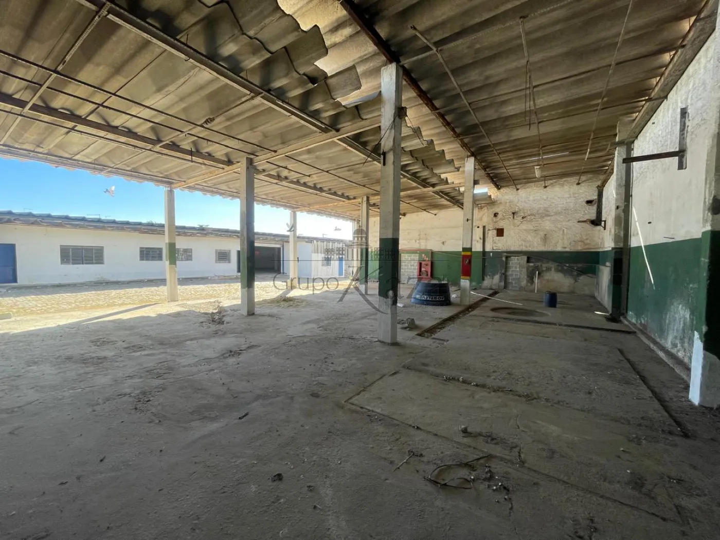Foto 1 de Comercial Galpão em Jardim Santa Maria, Jacareí - imagem 1