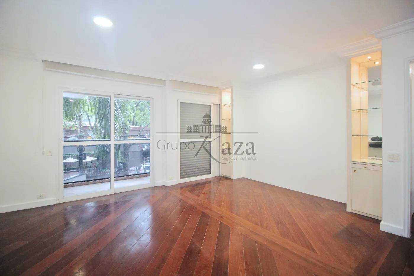 Foto 1 de Apartamento Padrão em Vila Nova Conceição, São Paulo - imagem 1
