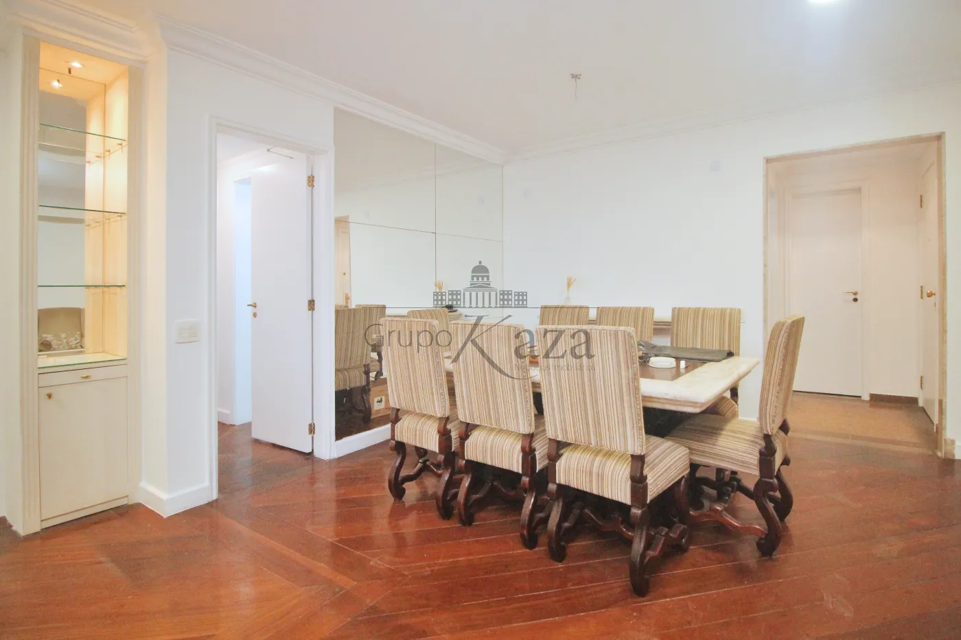Foto 4 de Apartamento Padrão em Vila Nova Conceição, São Paulo - imagem 4