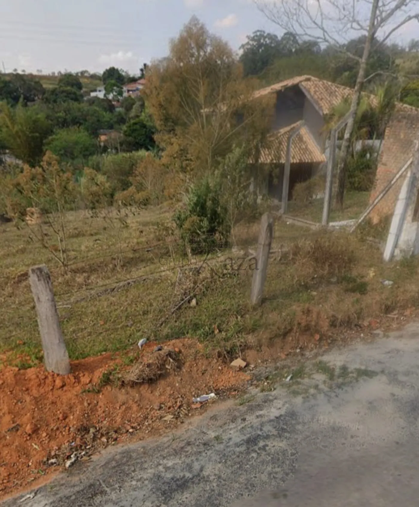 Foto 2 de Terreno Padrão em Putim, São José dos Campos - imagem 2
