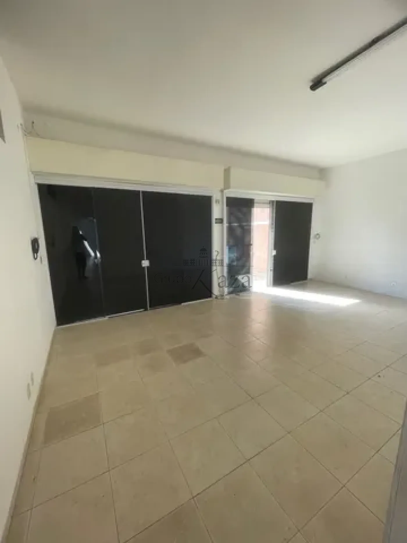 Foto 1 de Comercial Ponto Comercial em Jardim Colonial, São José dos Campos - imagem 1