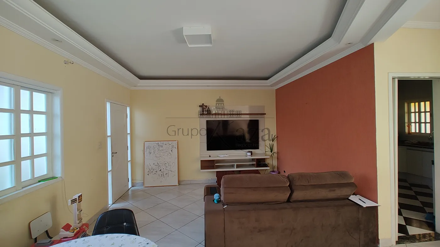 Foto 4 de Casa Sobrado em Jardim Altos de Santana II, Jacareí - imagem 4