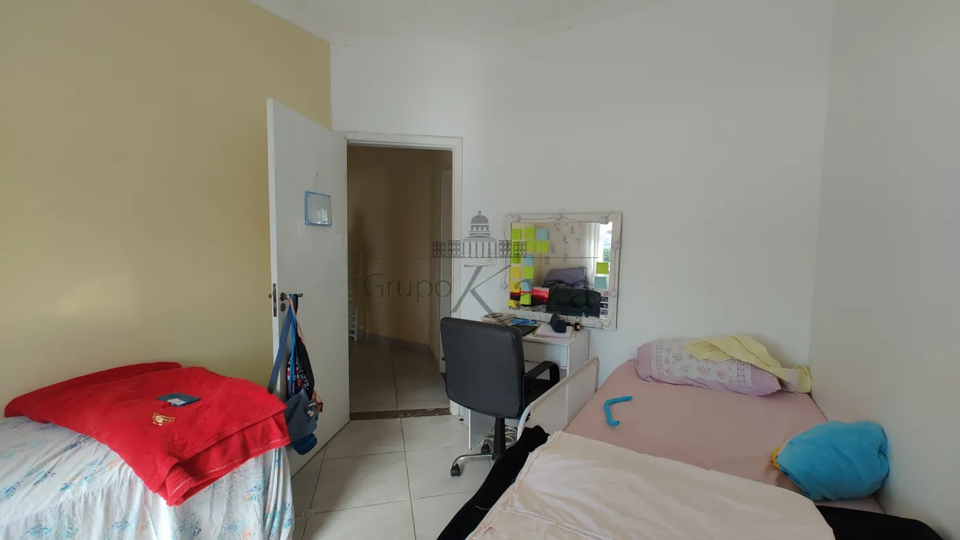 Foto 17 de Casa Sobrado em Jardim Altos de Santana II, Jacareí - imagem 17