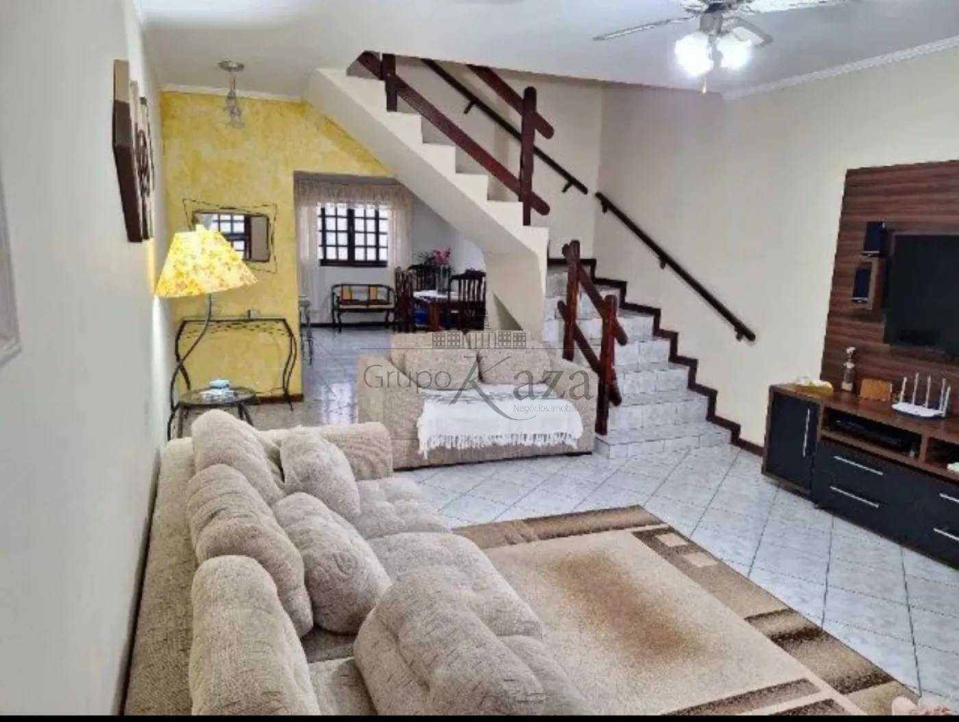 Foto 2 de Casa Sobrado em Jardim Altos de Santana II, Jacareí - imagem 2