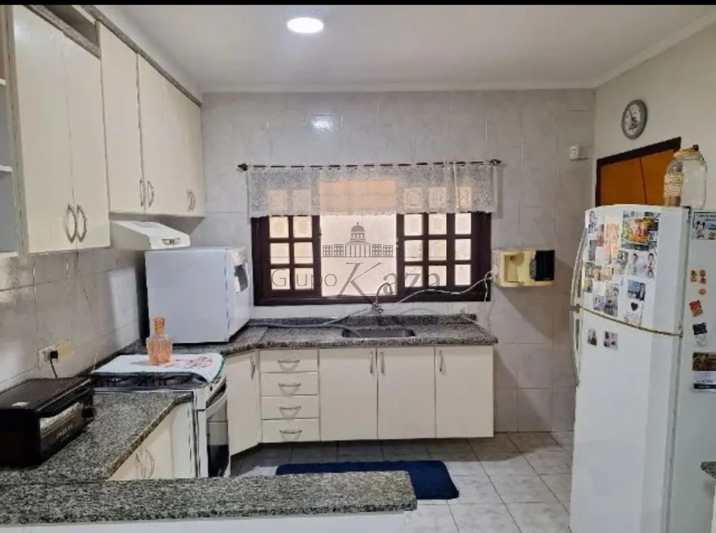 Foto 4 de Casa Sobrado em Jardim Altos de Santana II, Jacareí - imagem 4