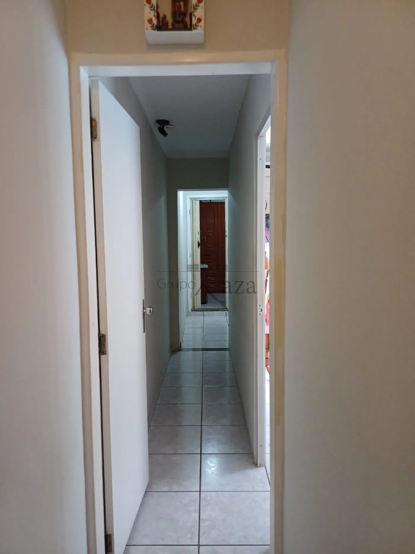 Foto 6 de Casa Padrão em Conjunto Residencial Trinta e Um de Março, São José dos Campos - imagem 6