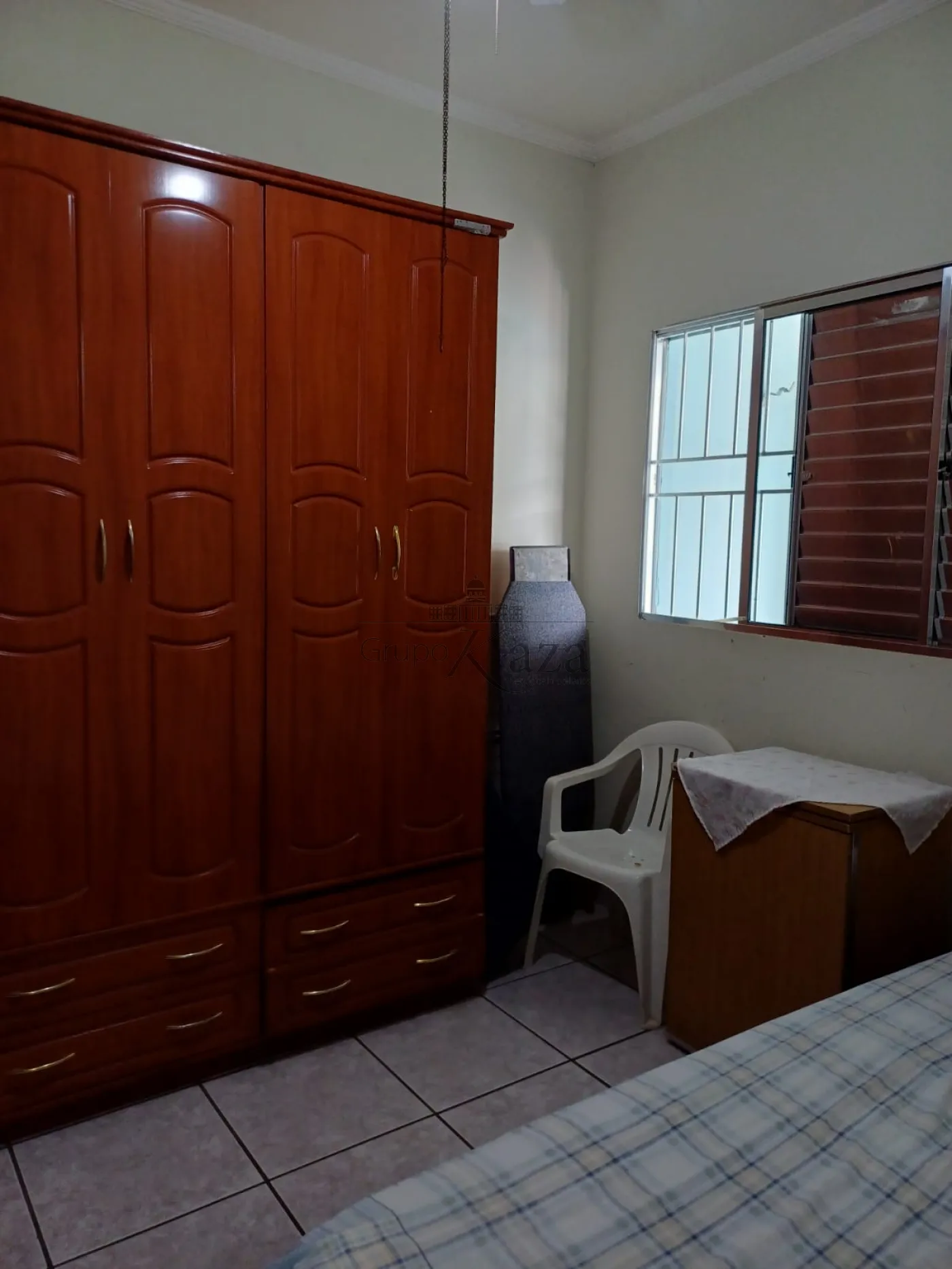 Foto 12 de Casa Padrão em Conjunto Residencial Trinta e Um de Março, São José dos Campos - imagem 12