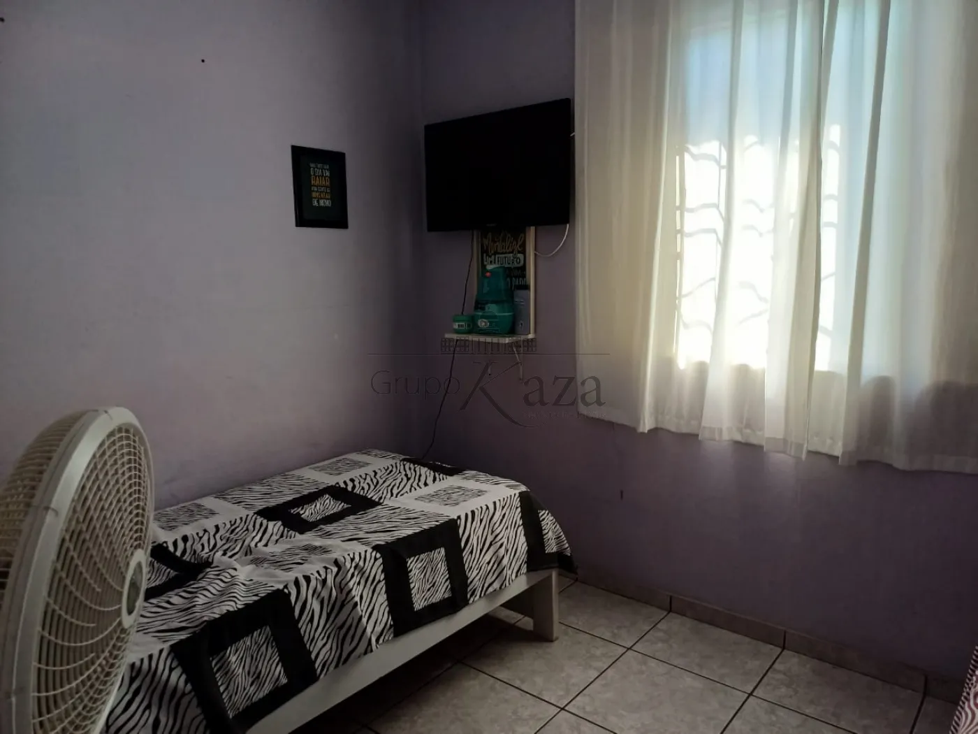 Foto 13 de Casa Padrão em Conjunto Residencial Trinta e Um de Março, São José dos Campos - imagem 13