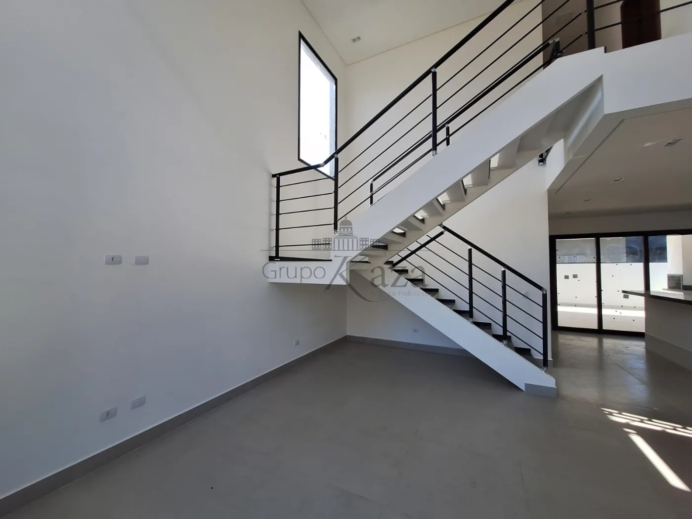 Foto 1 de Casa Condomínio em Bairro Floresta, São José dos Campos - imagem 1