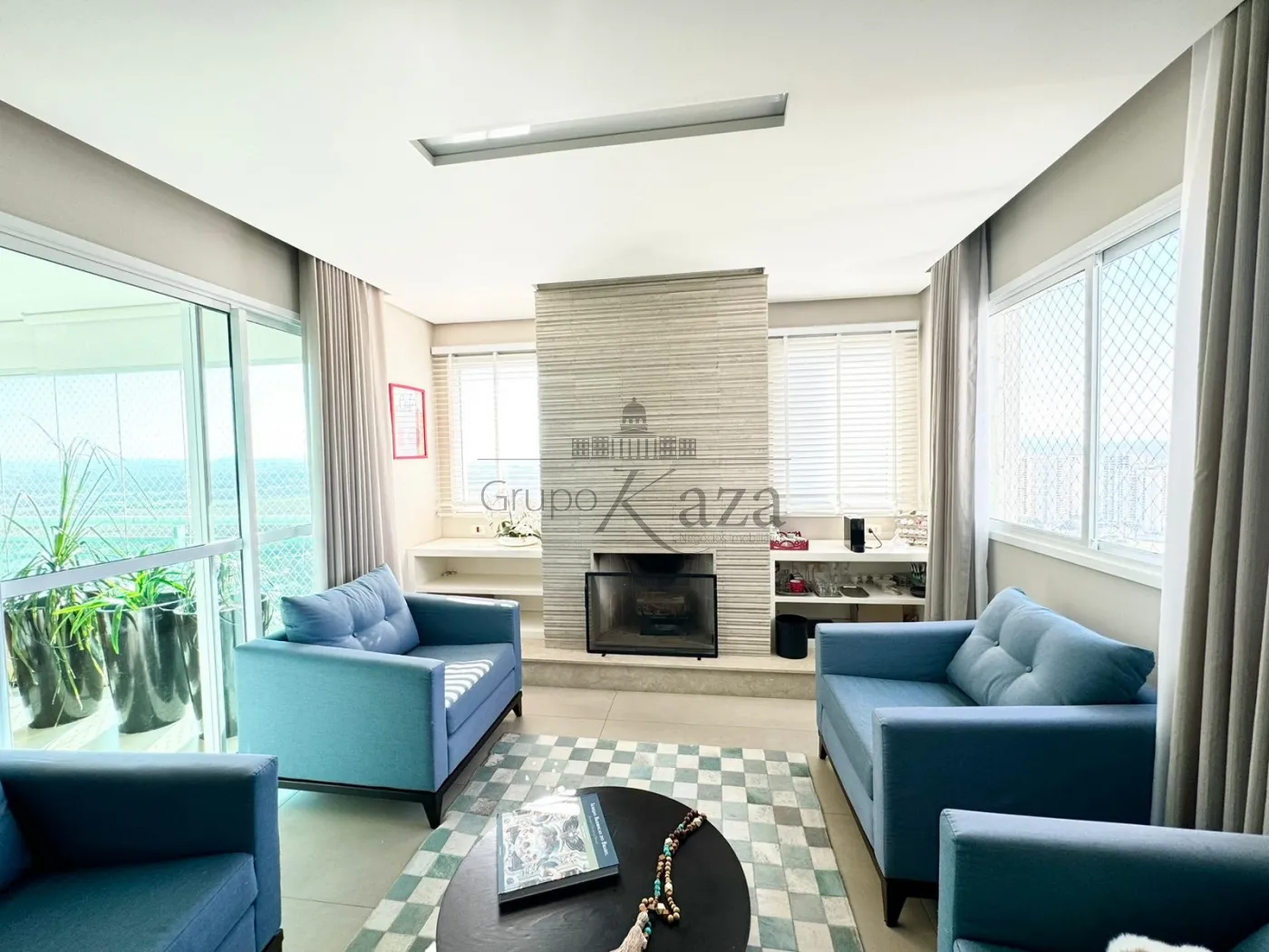Foto 1 de Apartamento Padrão em Jardim das Colinas, São José dos Campos - imagem 1
