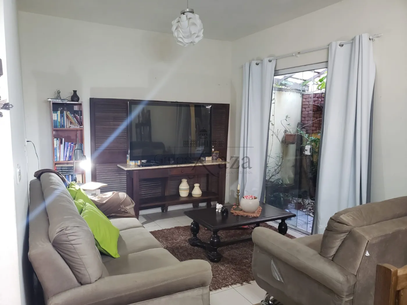 Foto 1 de Casa Padrão em Jardim América, São José dos Campos - imagem 1