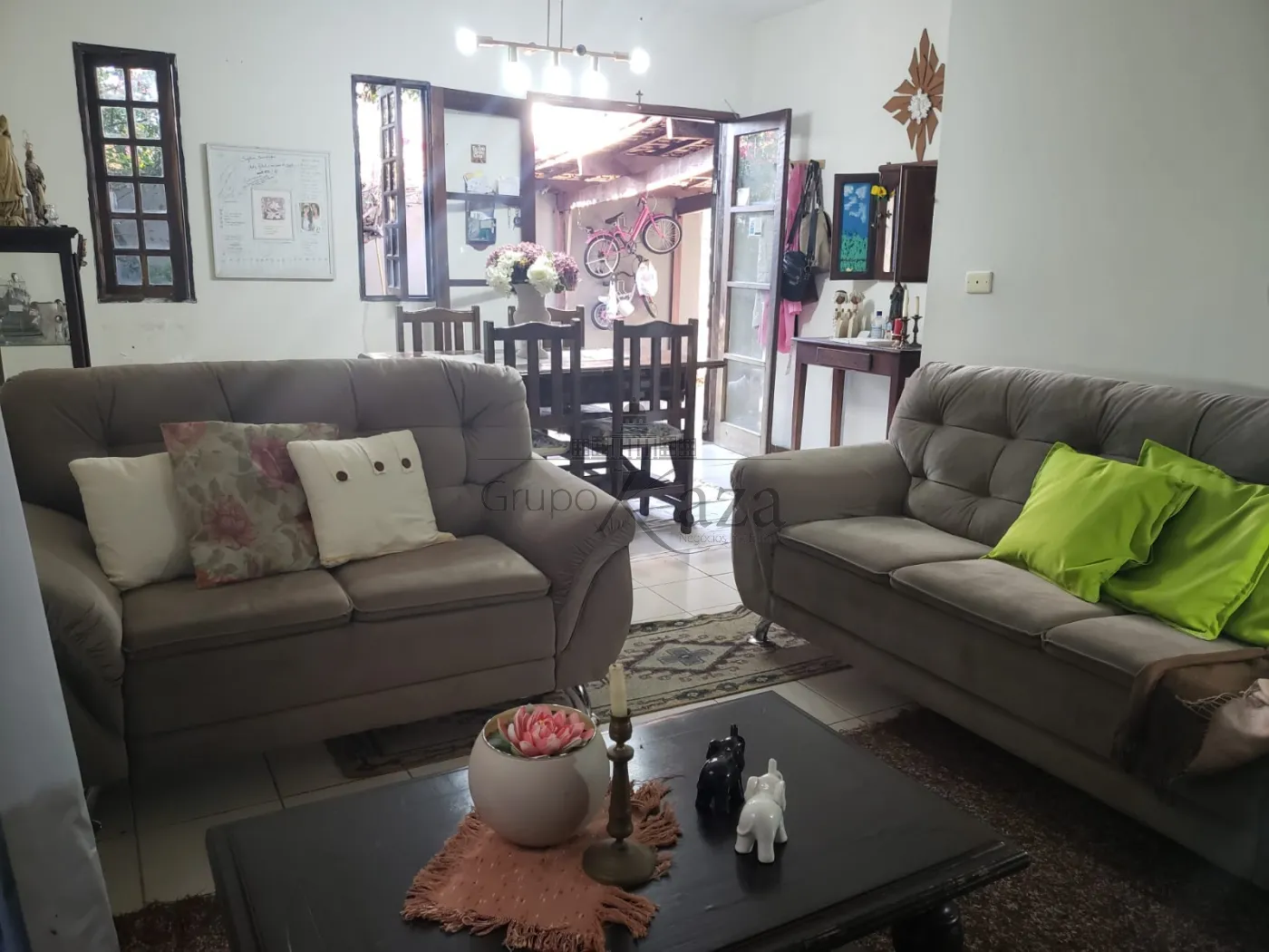 Foto 2 de Casa Padrão em Jardim América, São José dos Campos - imagem 2
