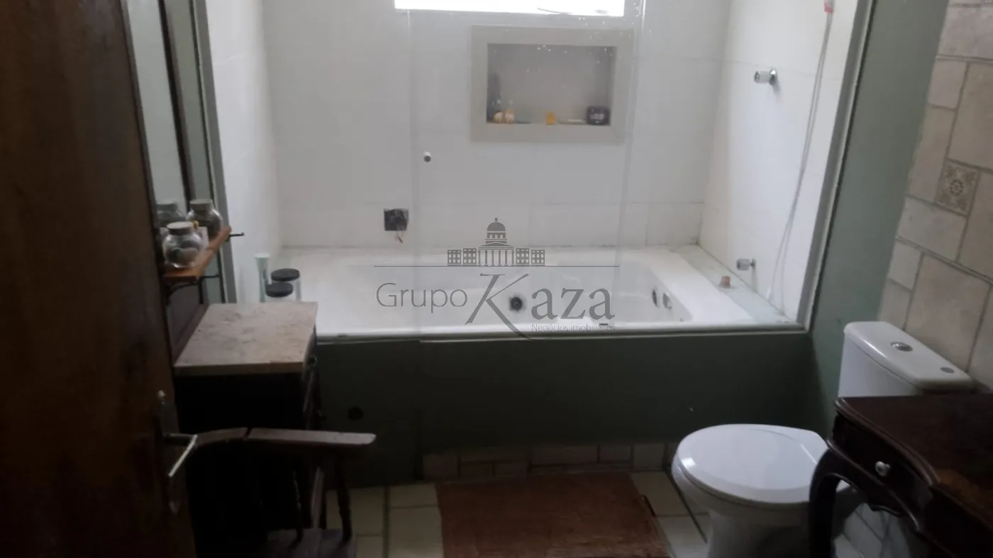 Foto 18 de Casa Padrão em Jardim América, São José dos Campos - imagem 18